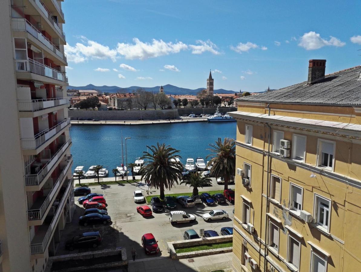 Sea View Studio - Apartment Zara Esterno foto